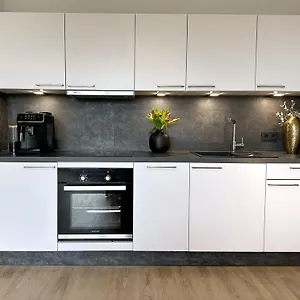 Neu & Schick: Kueche Inkl. Kaffee Apartment